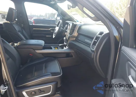 2025 Ram 1500 Laramie 4X4 5'7 Box z USA, uszkodzony, nr VIN 1C6SRFJP5SN578976